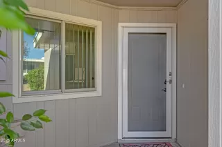 Photo #4: 6939005 Listing