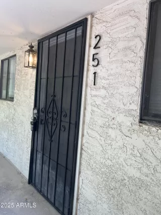 Photo #2: 6939089 Listing