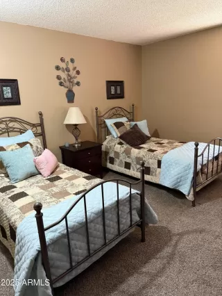 Photo #1: 6939214 Listing