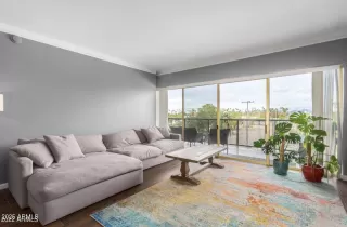 Photo #1: 6939334 Listing