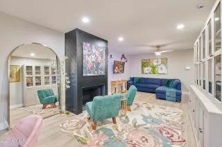 Photo #4: 6939361 Listing