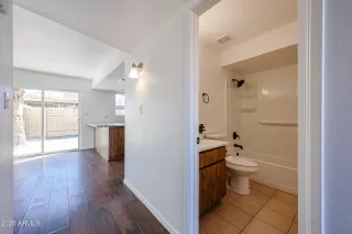 Photo #6: 6939485 Listing 