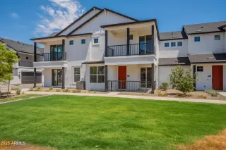 Photo #1: 6939525 Listing