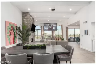 Photo #6: 6939663 Listing 