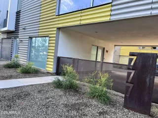 Photo #3: 6939760 Listing