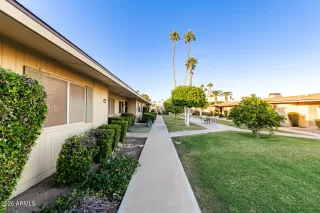 Photo #4: 6939816 Listing