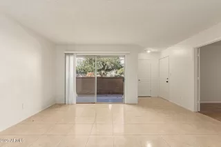 Photo #5: 6939943 Listing