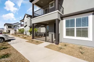 Photo #3: 6939952 Listing 