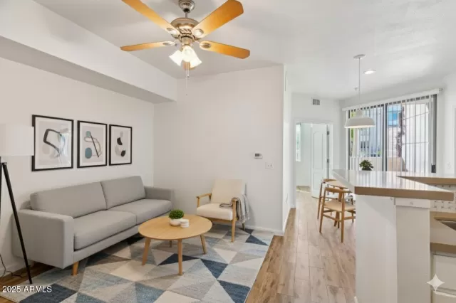 MLS: 6940038 Condo For Sale