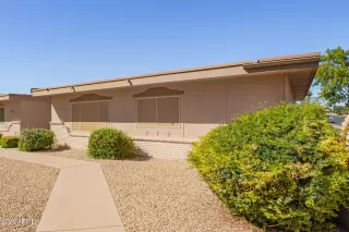 Photo #5: 6940106 Listing