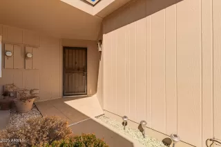 Photo #6: 6940106 Listing