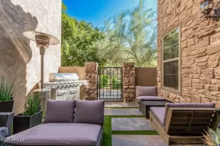 Photo #2: 6940343 Listing