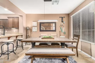 Photo #4: 6940343 Listing