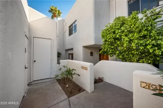 Photo #1: 6940404 Listing