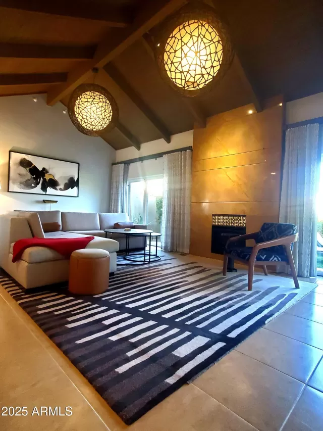 MLS: 6940487 Condo For Sale