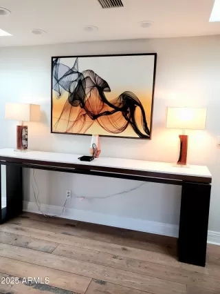 Photo #2: 6940487 Listing