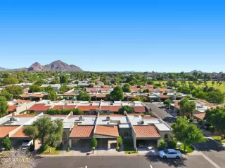 Photo #3: 6940519 Listing