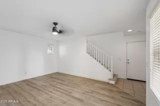 Photo #4: 6940707 Listing