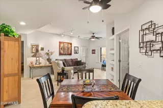 Photo #3: 6940735 Listing