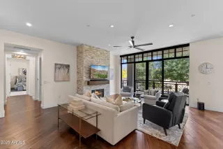 Photo #1: 6940749 Listing