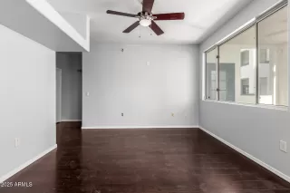 Photo #3: 6940752 Listing