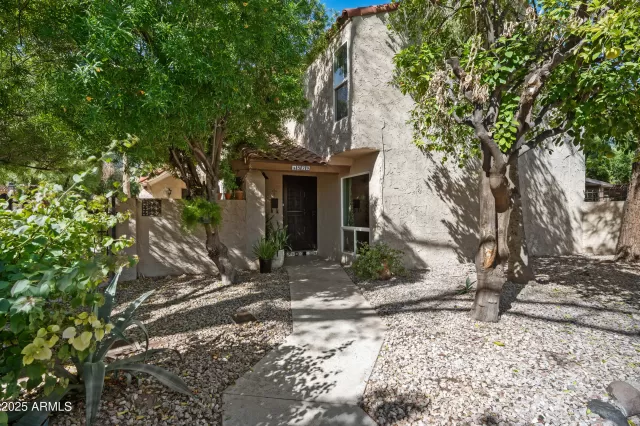 MLS: 6940860 Condo For Sale