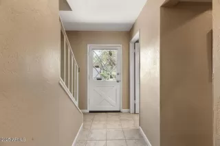 Photo #2: 6941094 Listing