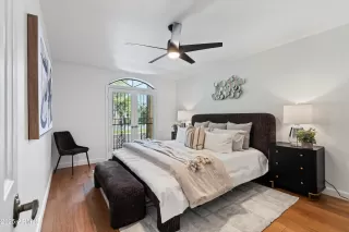 Photo #4: 6941153 Listing 