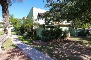 Photo #1: 6941158 Listing