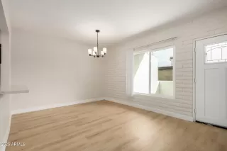 Photo #4: 6941189 Listing 