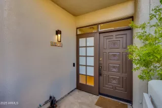 Photo #4: 6941367 Listing