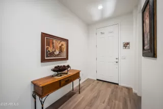 Photo #3: 6941469 Listing 