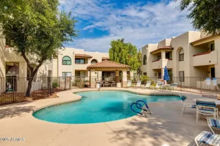 Photo #5: 6941657 Listing