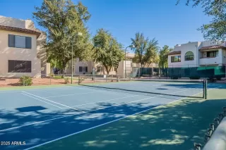 Photo #6: 6941657 Listing