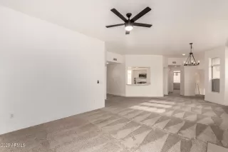 Photo #3: 6941726 Listing