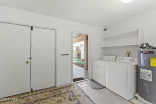 Photo #5: 6941737 Listing 