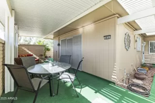 Photo #6: 6941737 Listing 