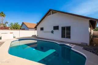 Photo #3: 6941775 Listing 