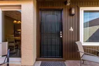 Photo #6: 6941809 Listing 