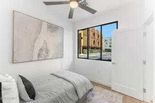 Photo #4: 6941873 Listing 