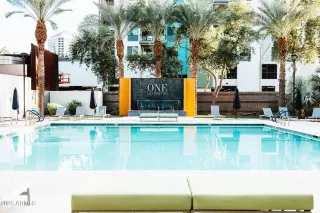 Photo #5: 6941949 Listing 