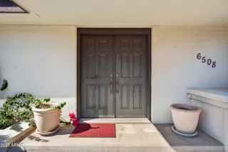 Photo #3: 6942147 Listing