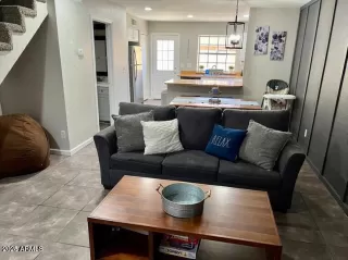 Photo #3: 6942214 Listing 