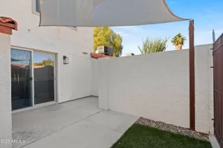 Photo #4: 6942409 Listing