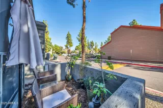 Photo #3: 6942425 Listing