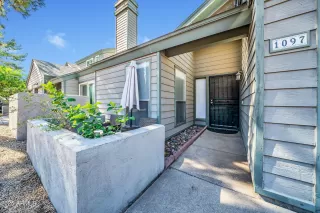 Photo #4: 6942425 Listing