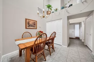 Photo #5: 6942425 Listing