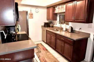 Photo #2: 6942449 Listing