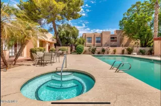 Photo #3: 6942449 Listing