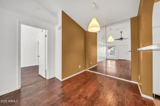 Photo #5: 6942630 Listing 